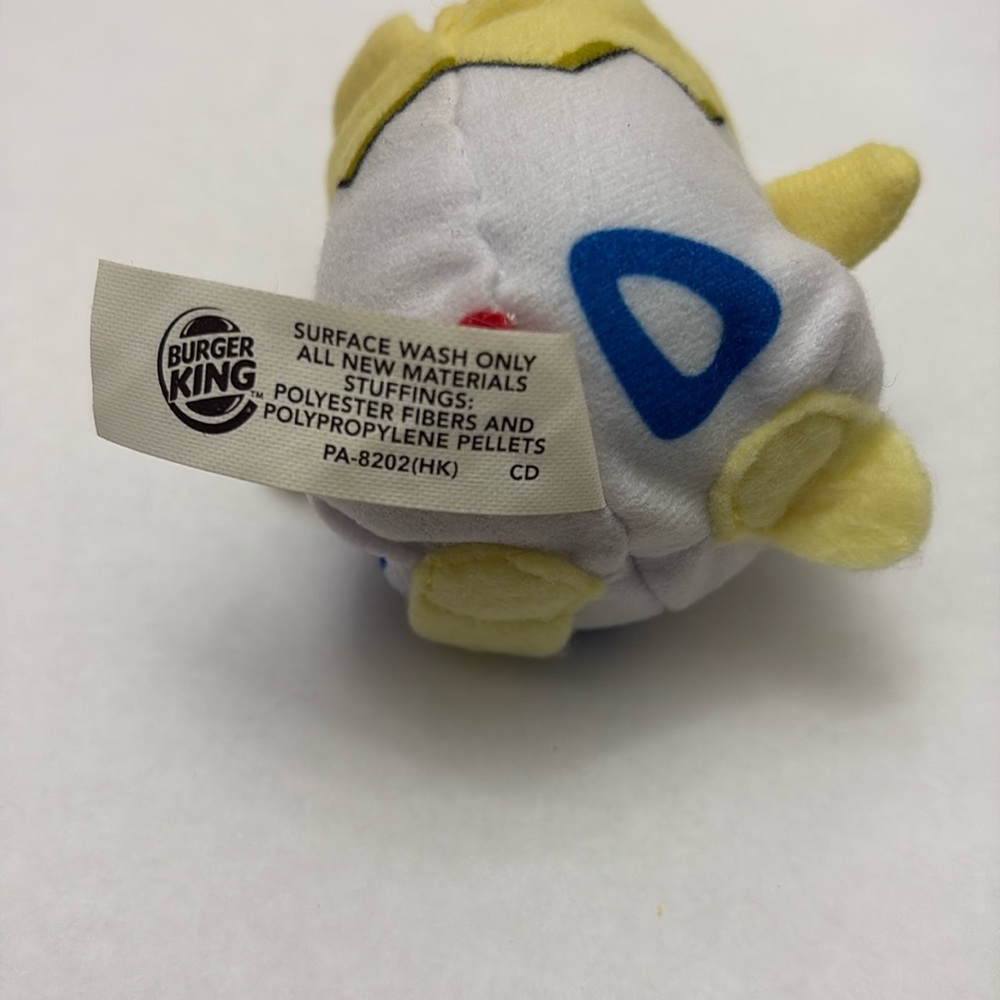 1999 Burger King Pokemon #175 Togepi with Pokeball - Picture 6 of 12